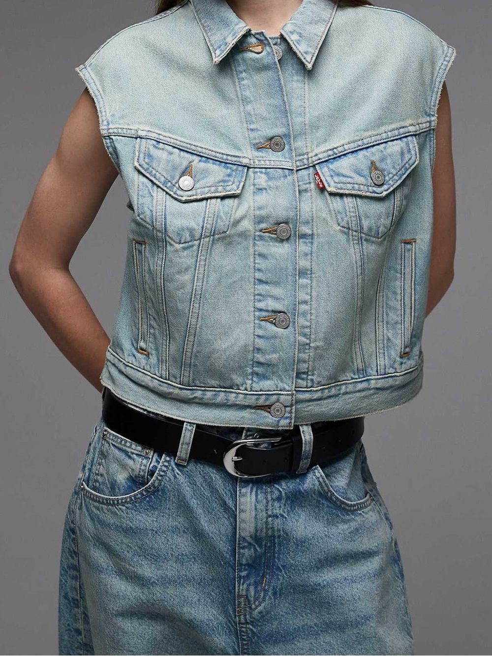 Levi’s 90s Shrunken Vest